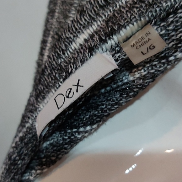 DEX Ladie's Large long sleeve cardigan Black & white - Picture 5 of 5